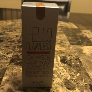 Hello flawless foundation